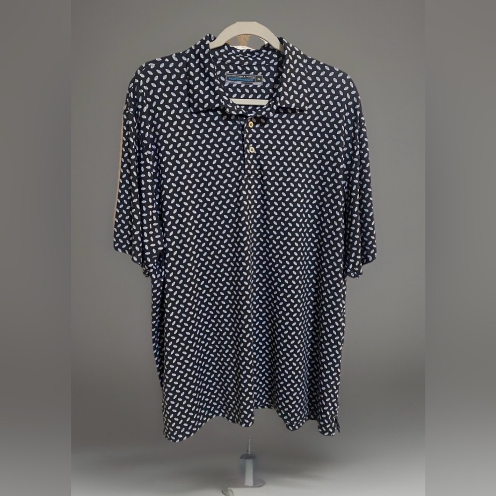 XL Football Pattern Roundtree & Yorke Performance Polo Black & Silver XL